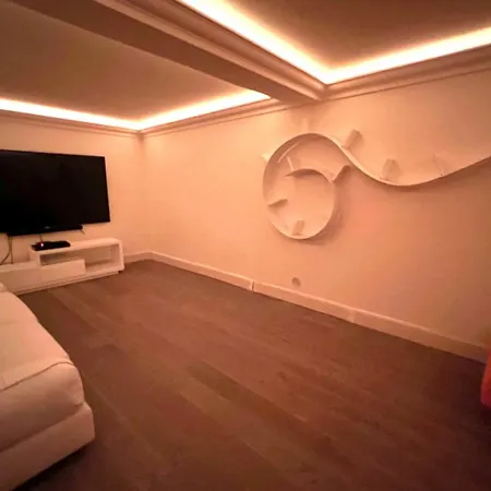 Golfe-juan - 10 People - Private Pool - Parking * ヴァロリス