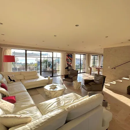 Golfe-juan - 10 People - Private Pool - Parking *